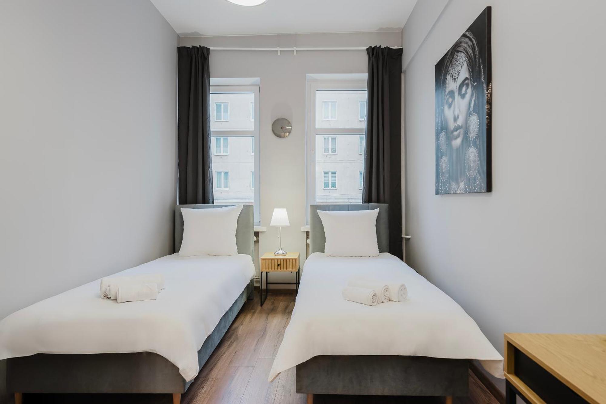 Hala Hostel - Pokoje Na Wylacznosc Tuz Przy Dworcu Gdynia Extérieur photo