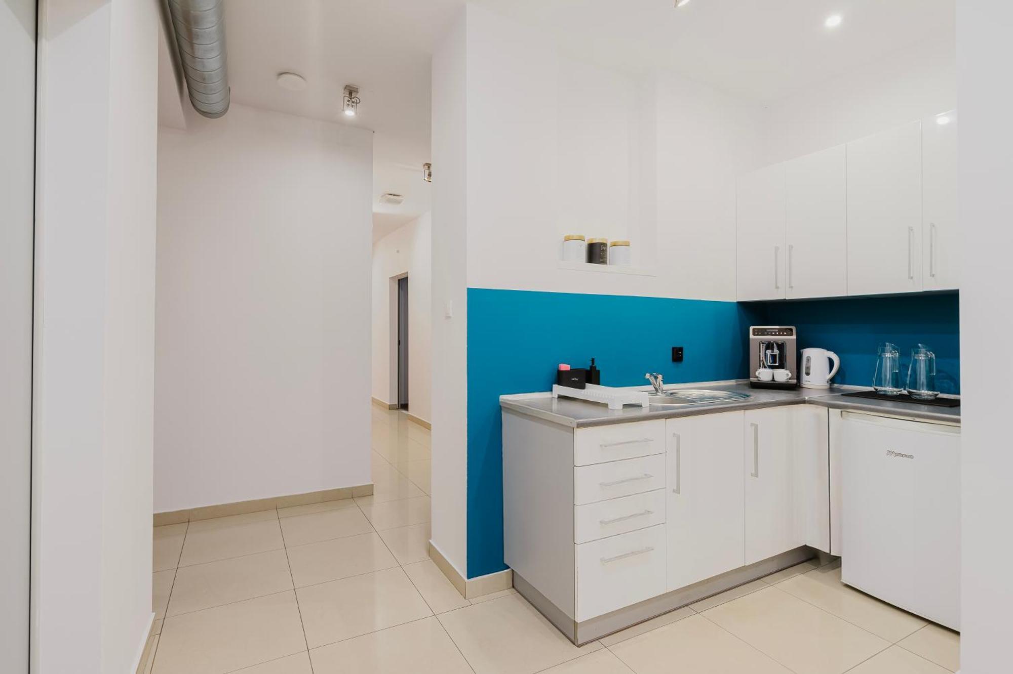 Hala Hostel - Pokoje Na Wylacznosc Tuz Przy Dworcu Gdynia Extérieur photo